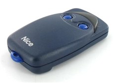 NICE Flo2-Fernbedienung Vorderseite