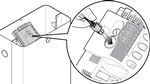 Schließen Sie den Stecker an die Steuerung der Schranke S-Bar an.